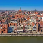 Wakcyjny Przy Ulicy Paryzntow * Danzica